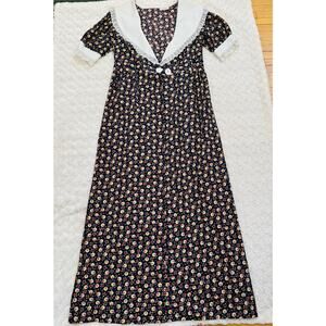 Lord & Taylor Laura Ashley Seersucker Lace Floral Robe Housedress Loungewear